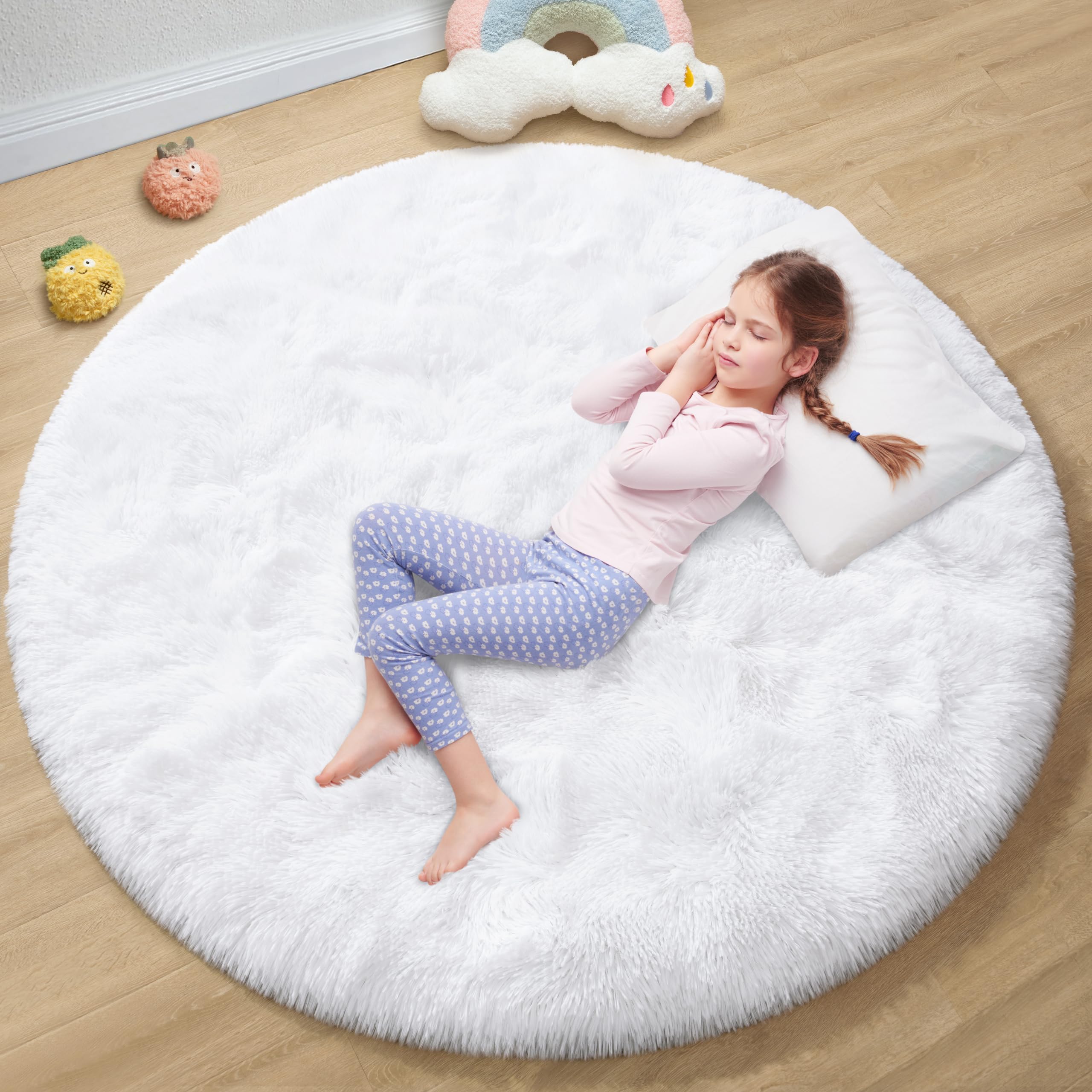 Amazon.com: EVOIONOS White Round Rug for Bedroom, 4x4 Ft Fluffy