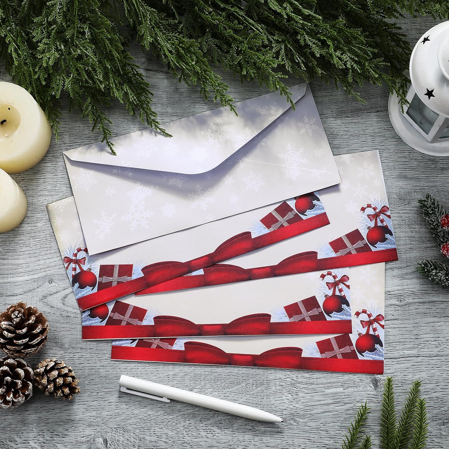 Gersoniel 160 Pcs Holiday Present Christmas Winter Mailing Envelopes #10 Christmas Envelope Invitations Letter Standard Glue Seal Closure for Holiday Office Business Letters Mailing Supplies