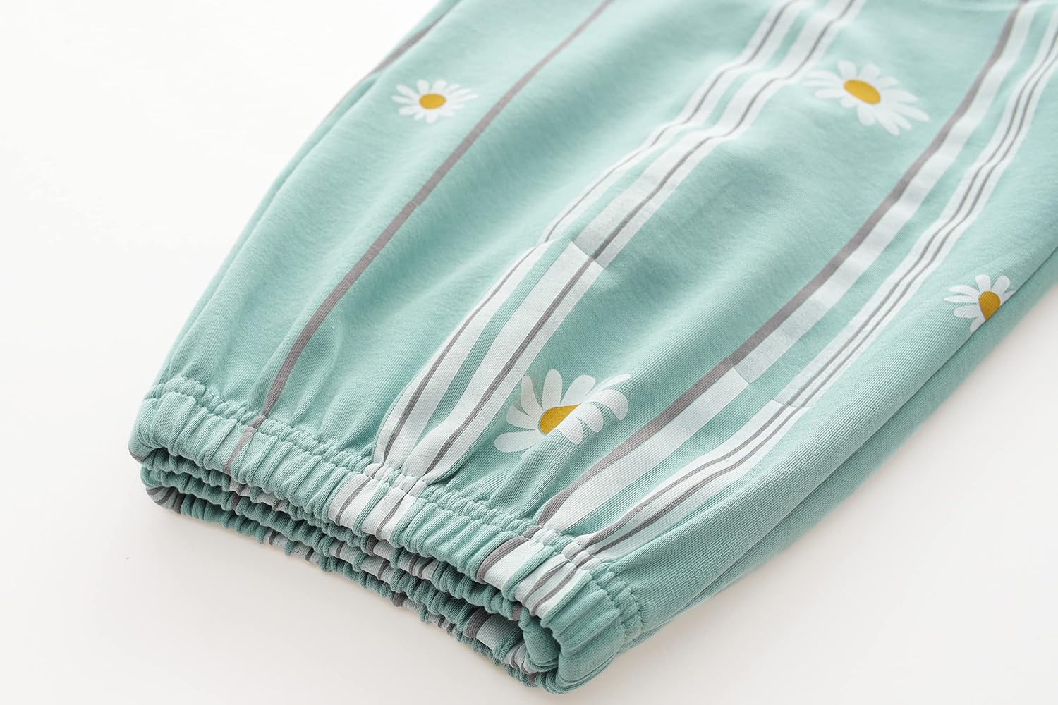 Vopmocld Big Girls' Lovely Sleepy Panda Sleepwears Cute Cartoon 2PCS Pajama Sets - Image 6