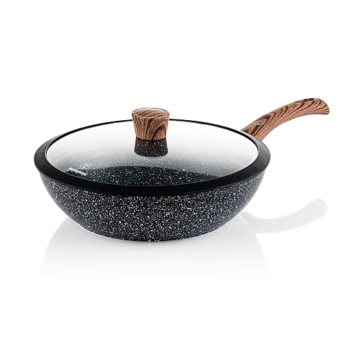 Westinghouse Wood Marble Wokpan 30 cm, 3-laags marmeren antiaanbaklaag, van gesmeed aluminium, geschikt voor inductie, siliconen gecoate handgreep in houtlook, vaatwasmachinebestendig, zwart (WHP231