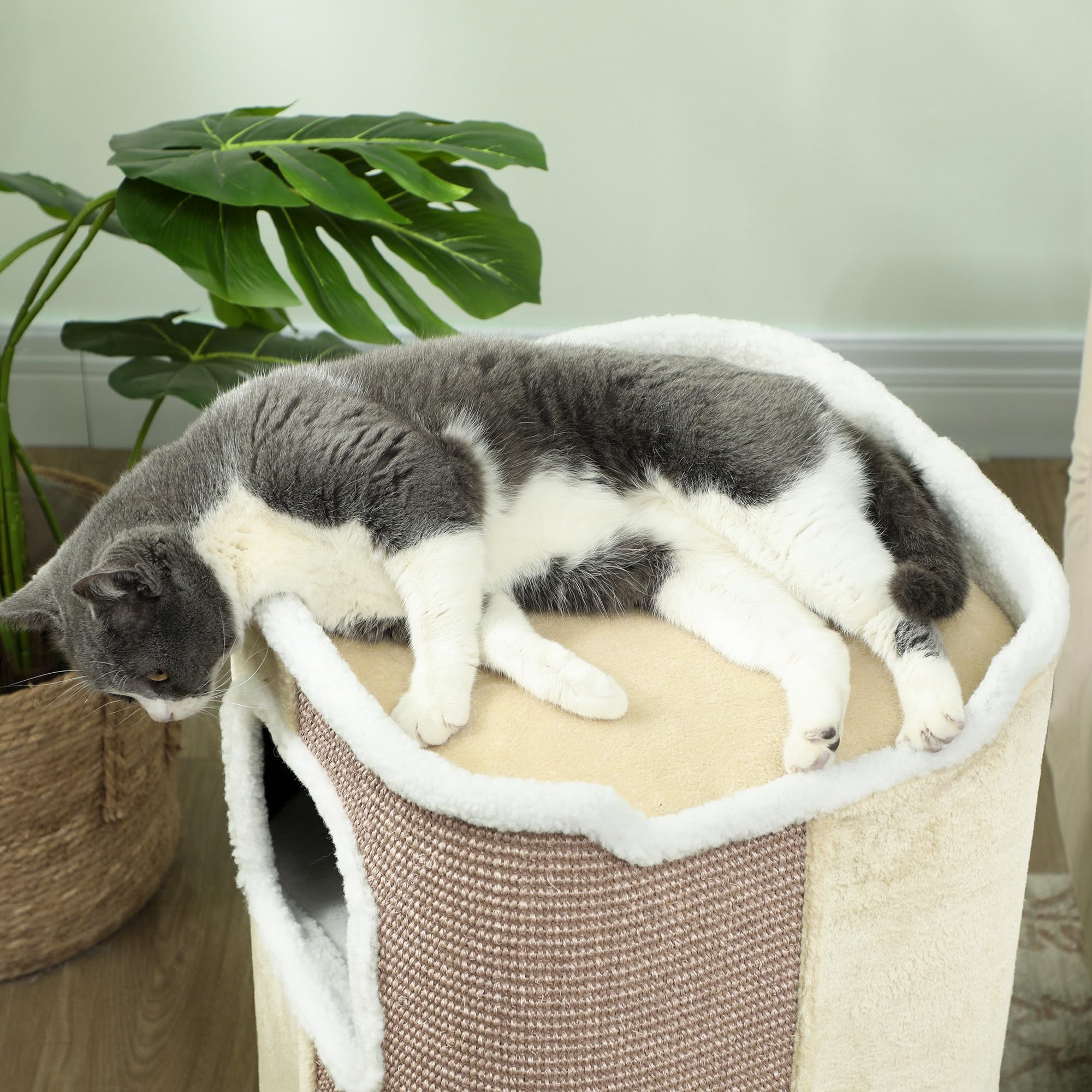 PawHut Tonneau à chat à trois étages de 74 cm de haut avec coussin, bord en peluche, grotte pour petits chats, beige + blanc
