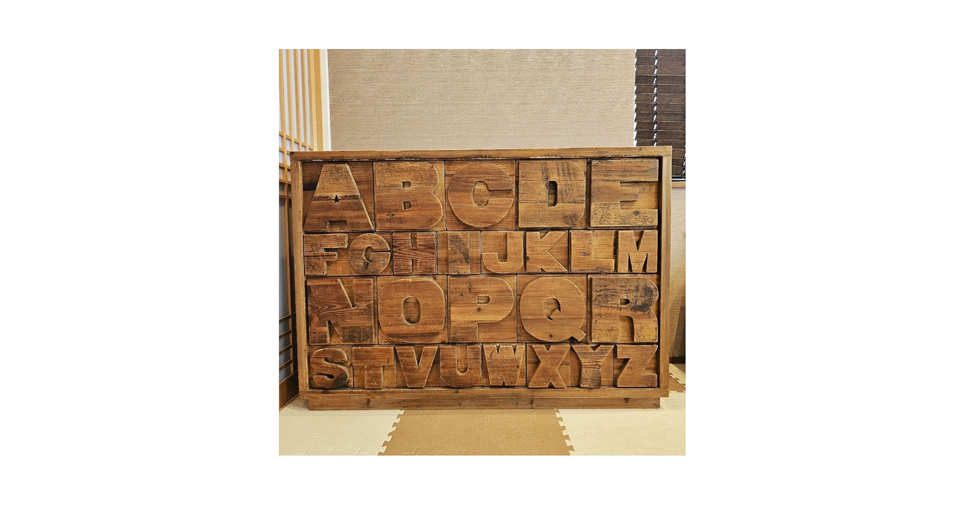 ABCチェスト　アルファベット　キャビネット　古材　ビンテージ　アンティーク Amazon.co.jp: ABCチェスト アルファベット キャビネット 古材