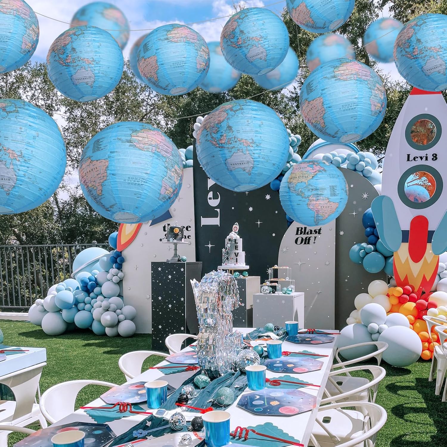 World Map Paper Lanterns, 10 Pack 12 Inch Hanging Globe Lanterns for Travel Parties, Classrooms, Birthdays, Geography Themes, and Home Decorations