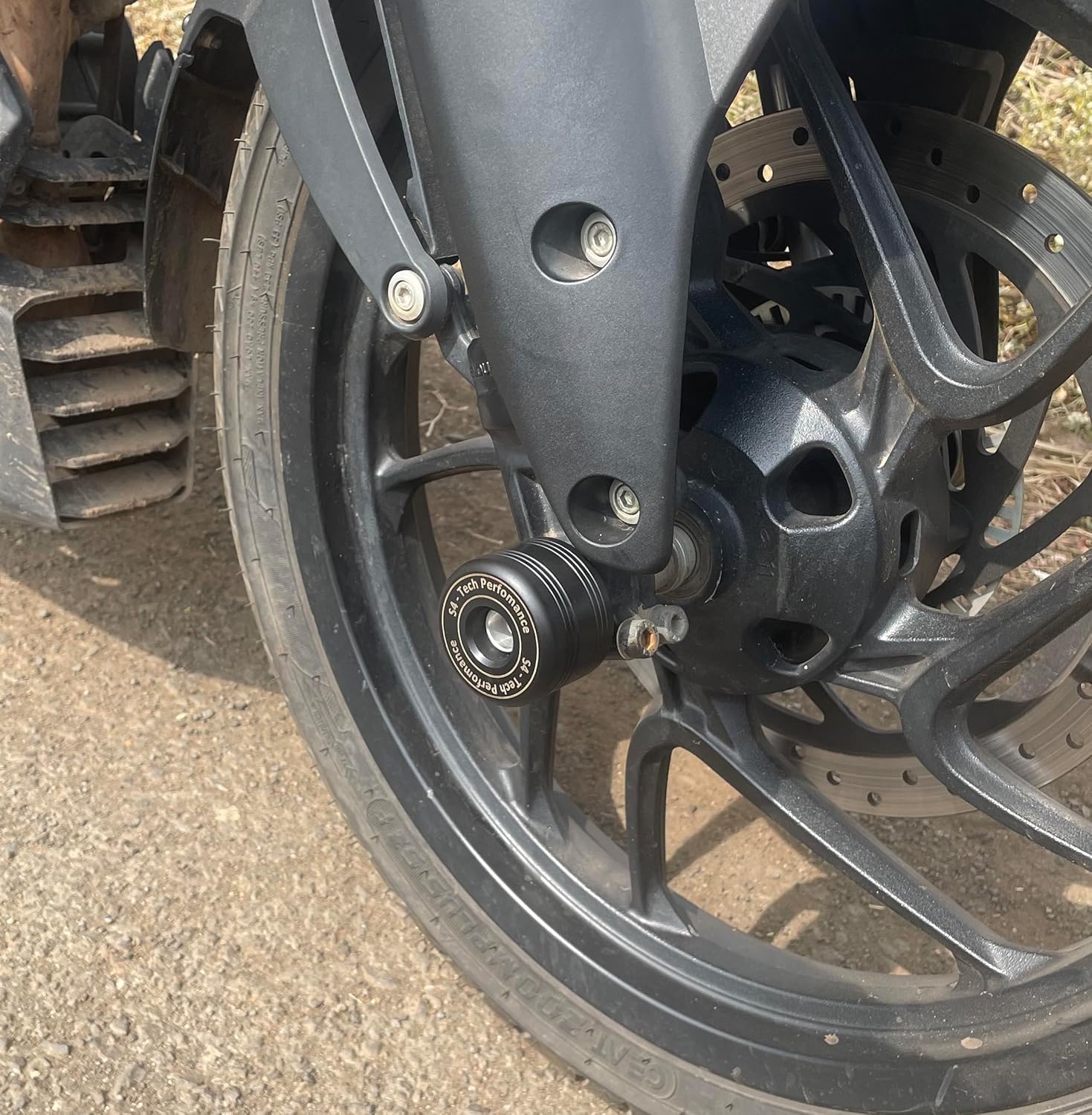 S4-Tech Front Fork slider Dominar 400/250 Front Wheel Alloy Exle Protector UG Models-image-6