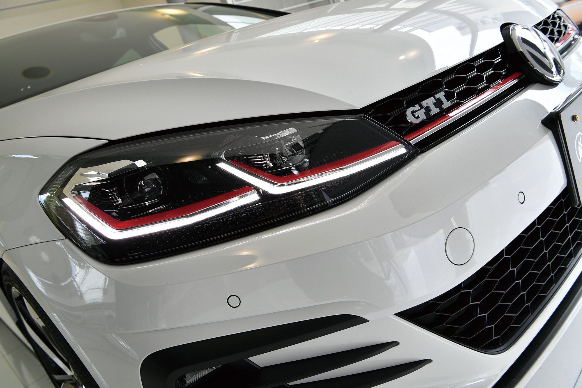 Amazon.co.jp: プラグコンセプト PLUG DRL! forVolkswagen PL3-DRL 