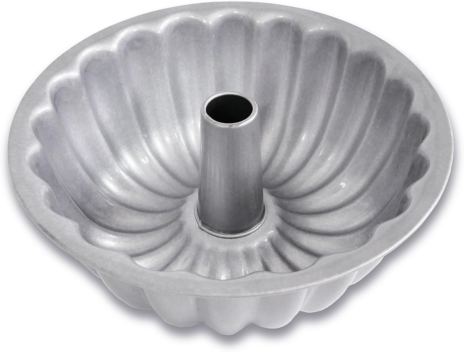 USA Pan Global Bakeware Scalloped Tube Cake Pan - Thumbnail 3