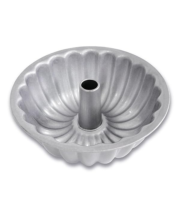 USA Pan Global Bakeware Scalloped Tube Cake Pan by USA Pan - Used condition - US$19.16