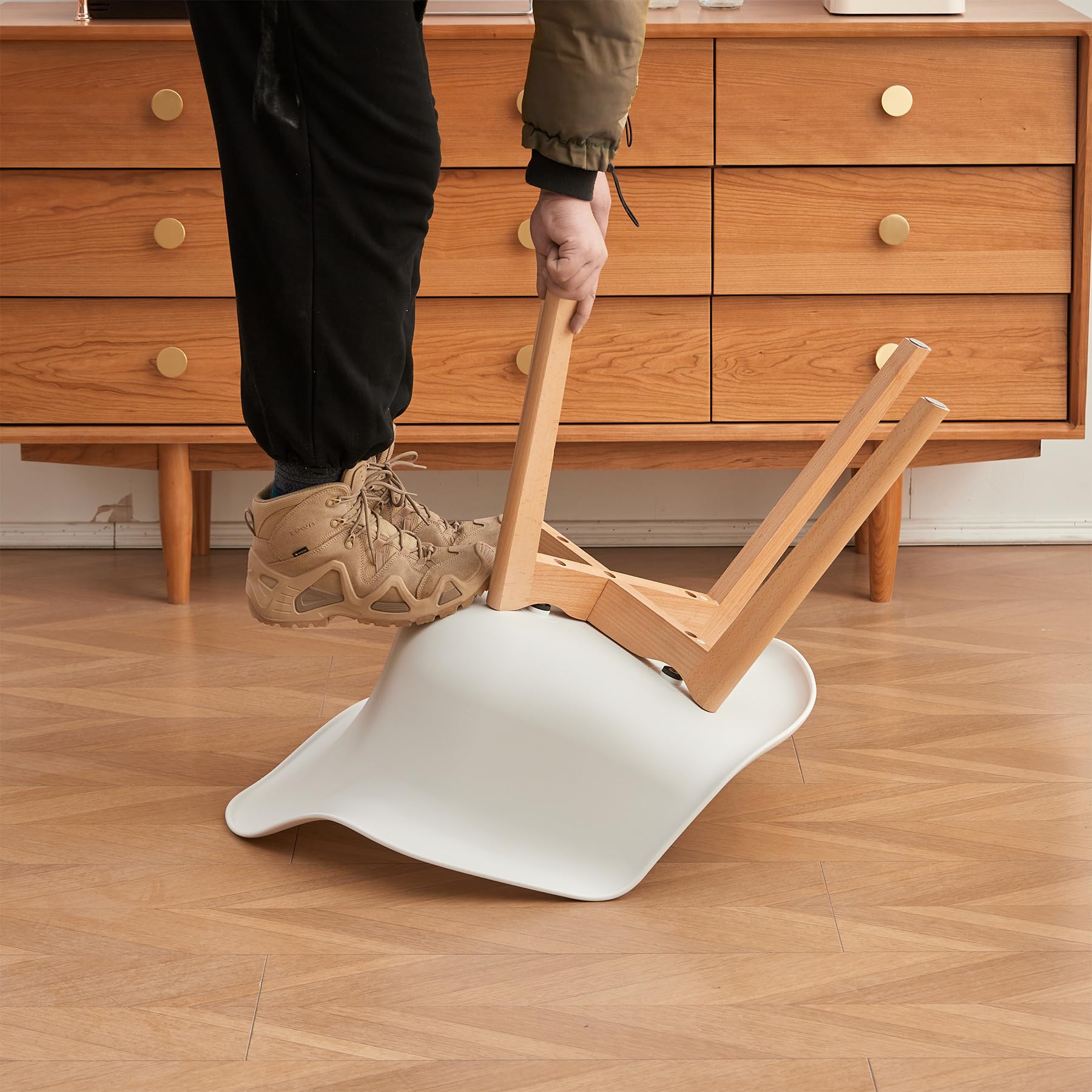Set di 2 Sedie da Pranzo con Braccioli, Sedute in PP, Bianco | Design Nordico, Polipropilene e Faggio, Resistenti, Facili da Pulire, Fino a 125kg. per Cucina, Sala, Ufficio, Caffè.