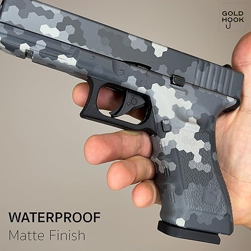 Miniatura 2 de Funda de vinilo resistente para pistola con acabado mate, impermeable, no reflectante, diseño de camuflaje urbano, sangre moderna, fabricada en