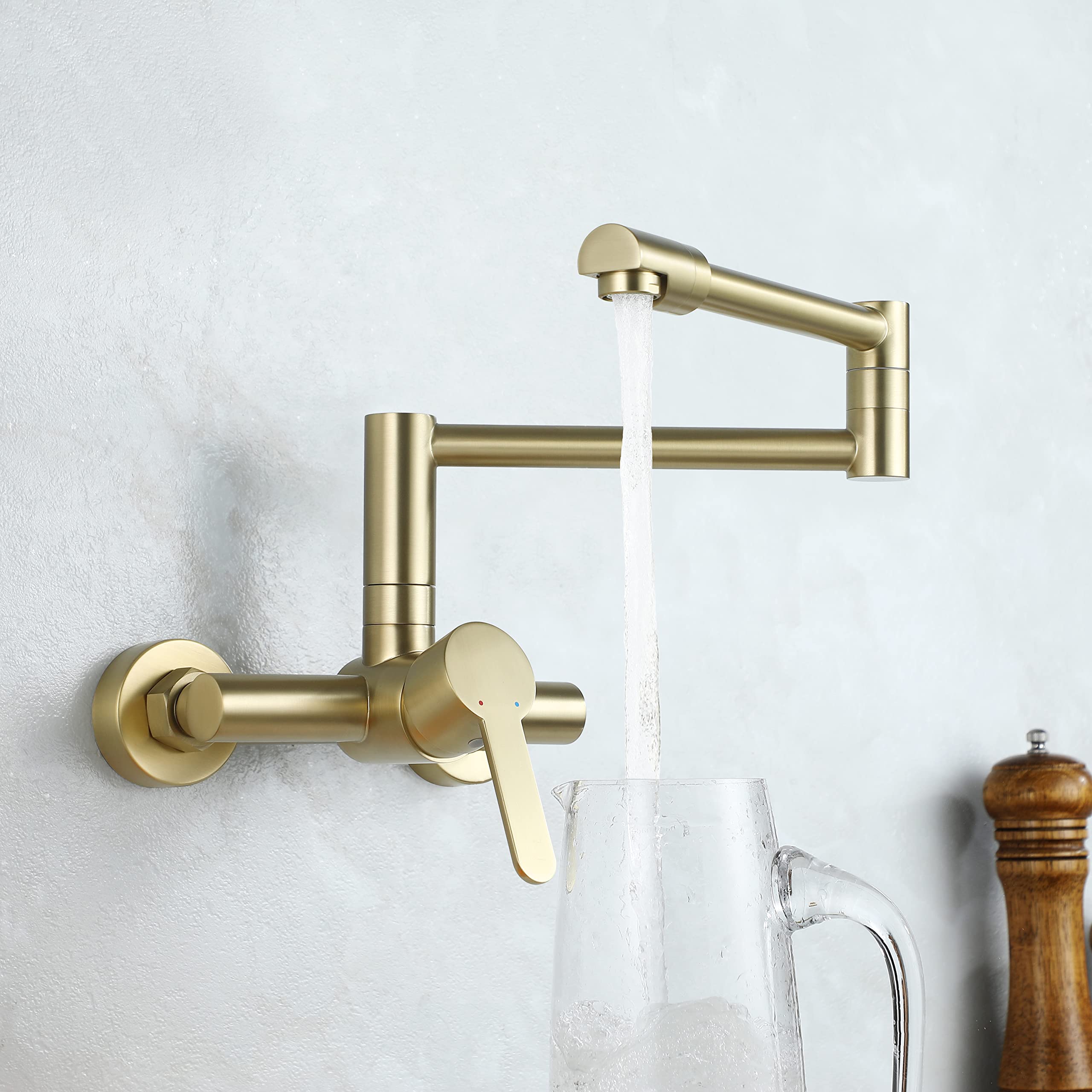 ESOP Robinet de Cuisine Or Brossé Laiton Robinet Mitigeur Mural Monocommande avec Bras Oscillant et Chaude et Froide Réglable Robinet Évier Rotatif à 360° pour Salle de Bain et Cuisine