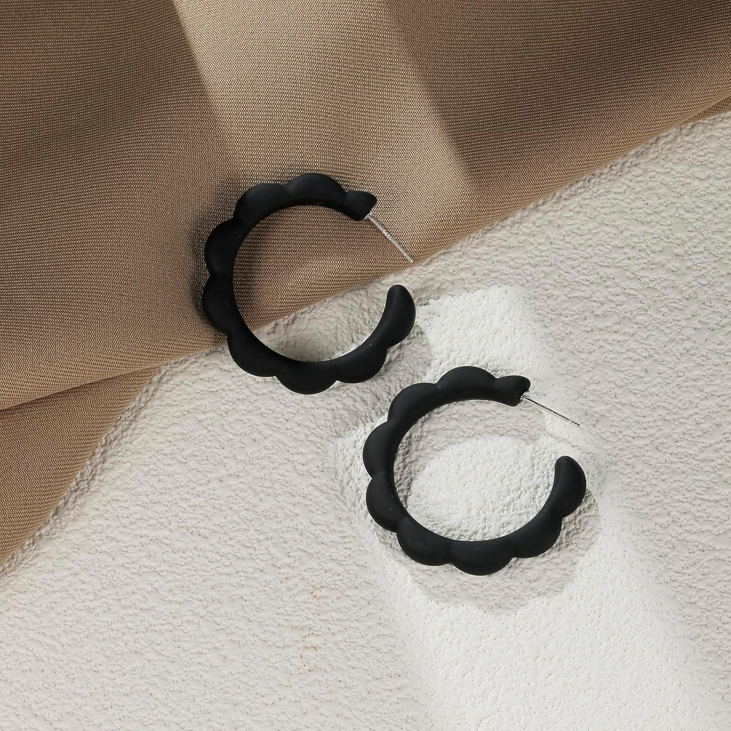 Acrylic Flower Hoop Earrings, Lightweight Floral Open Hoops Candy Color Hoop Earrings for Women - Image 3