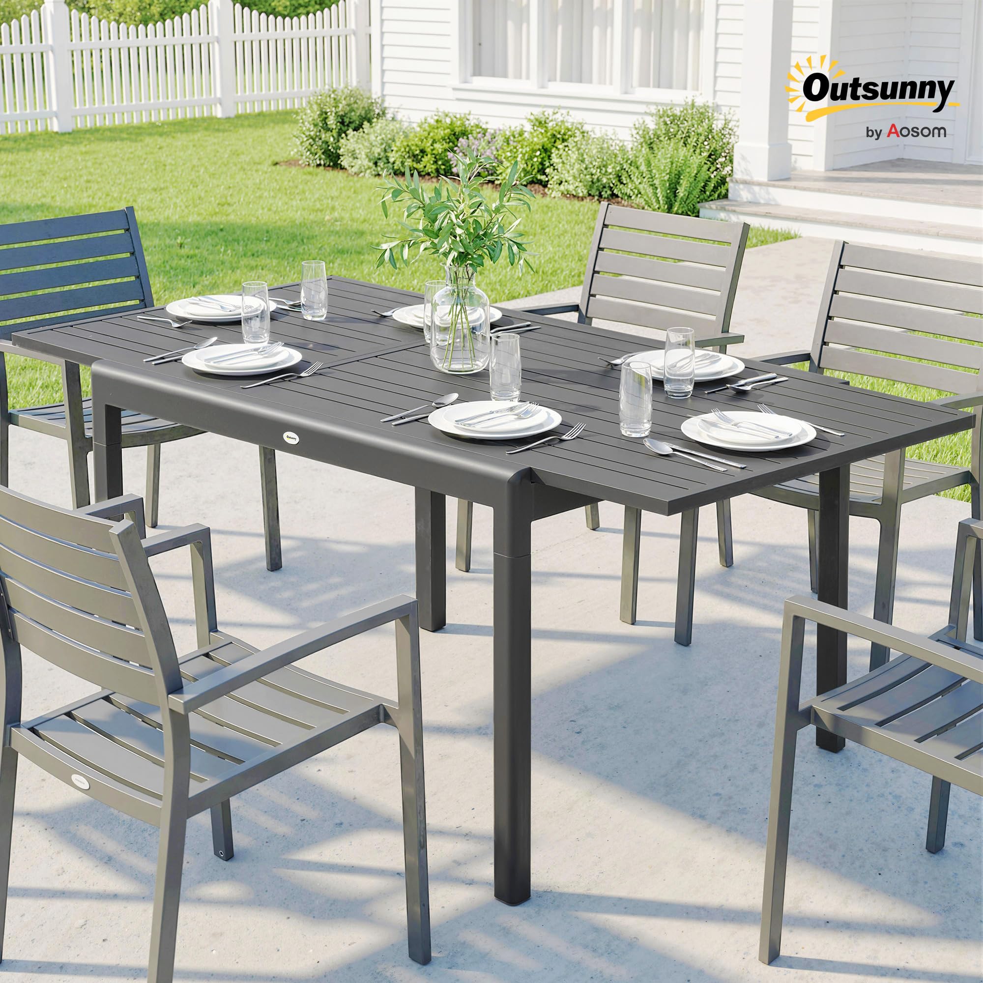Outsunny Tavolo da Giardino Allungabile per 6-8 Persone Grigio Scuro | in Alluminio, Tavolo da Pranzo Estensibile Rettangolare 110-170 cm, Piano a Doghe, da Esterno, Patio Terrazzo Balcone