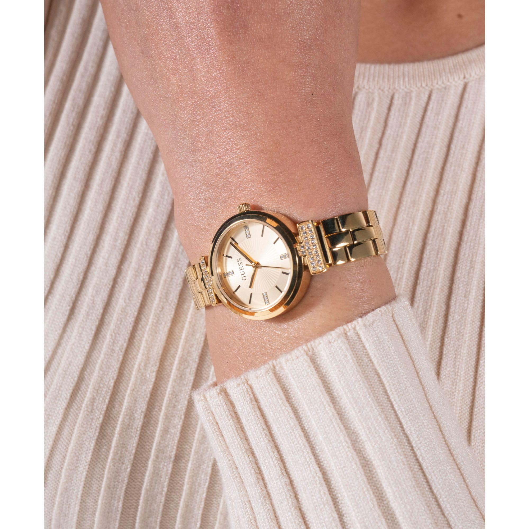 Guess Array Damen Armbanduhr mi Zirkonia in der Farbe Gold mit Armband aus Edelstahl, Wasserdichtigkeit: 3 bar, Gehäusedurchmesser: 28 mm, GW0762L2