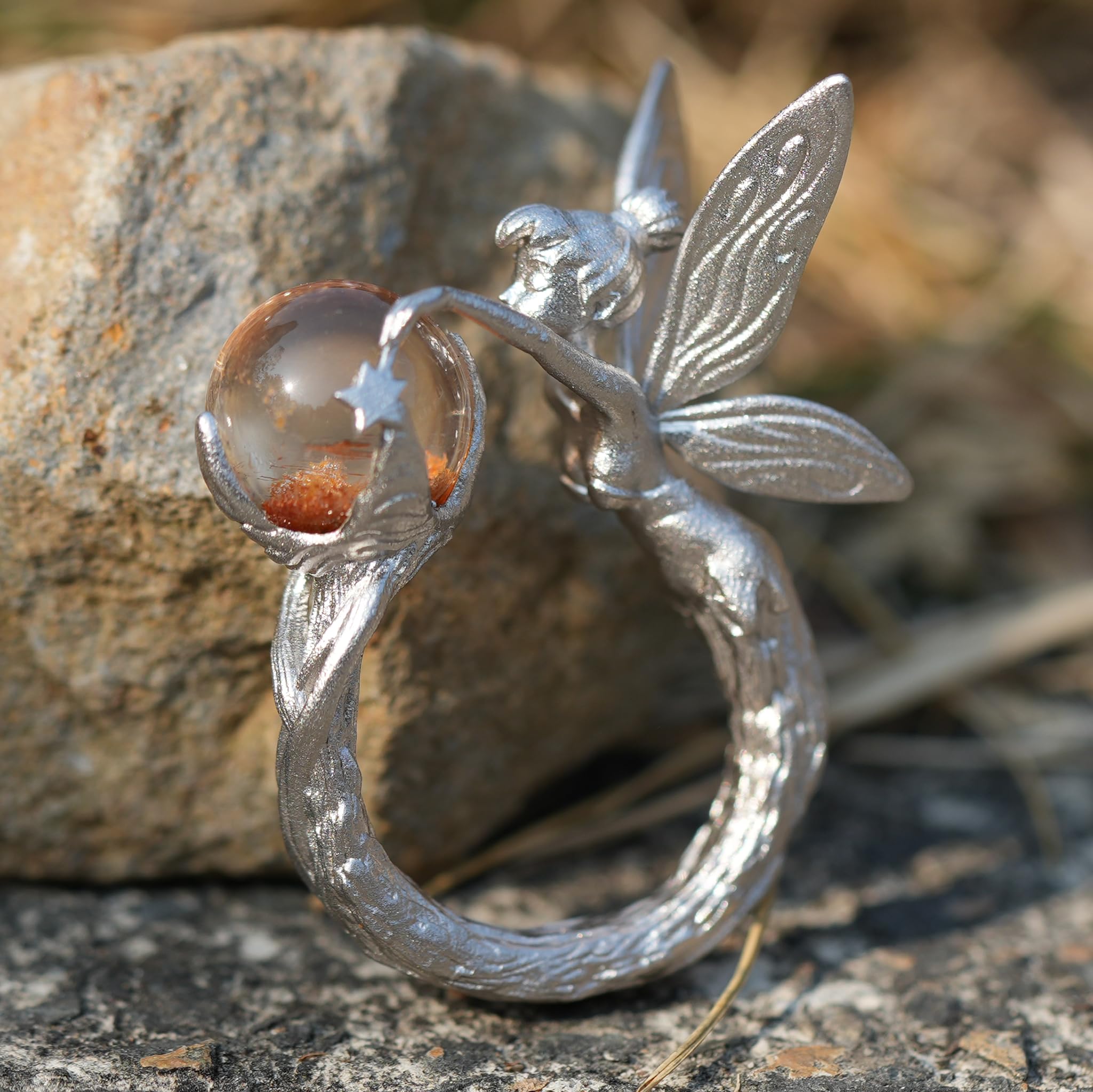 Generisch Anello realizzato a mano in argento 925 con sfera di quarzo fantasma naturale (trasparente con inclusioni), motivo elfo, fantasia, fiaba