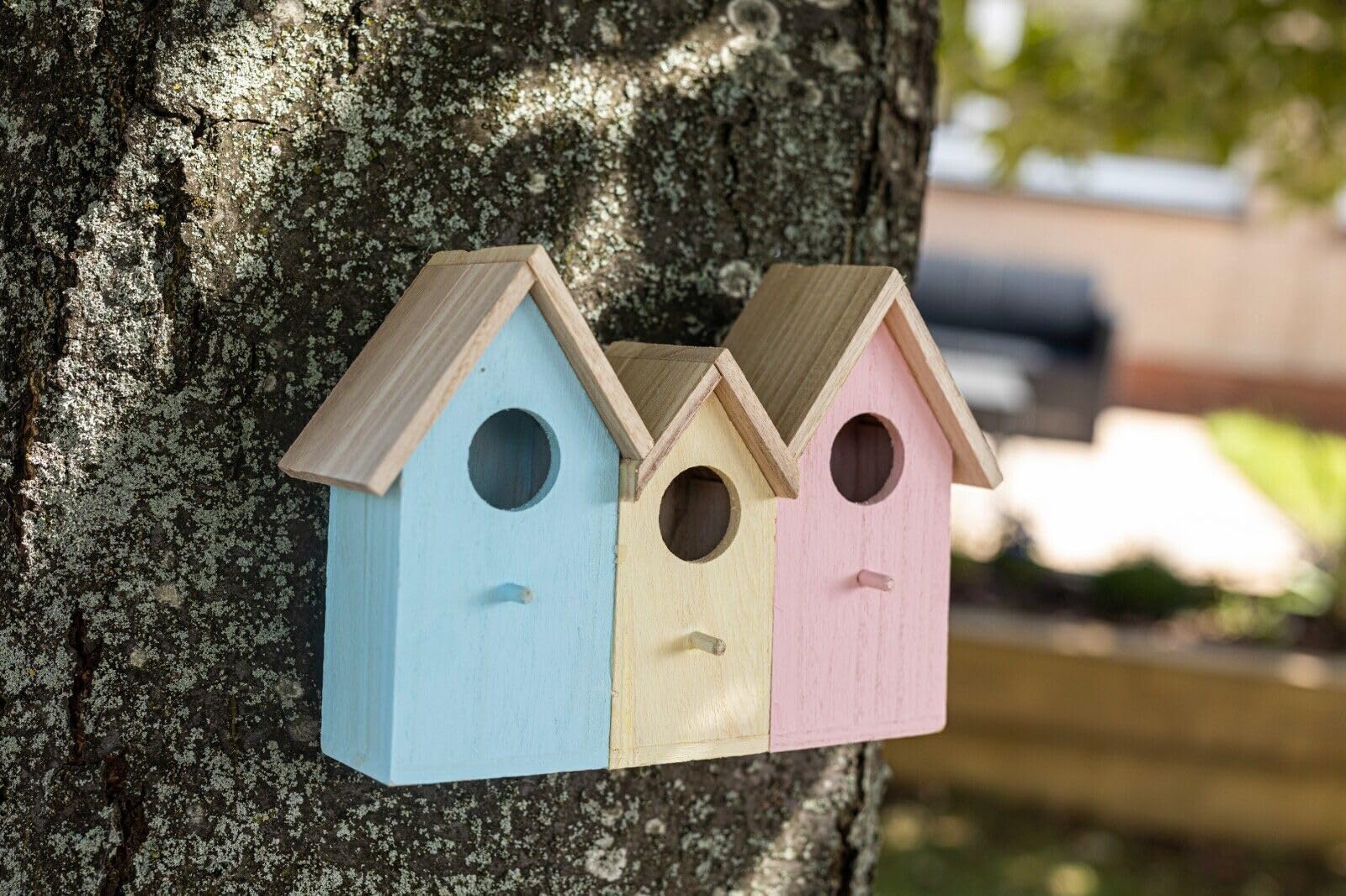 Garden Mile 3 in 1 Colourful Bird Nesting Box – Wooden Hanging Bird House with Perch, Decorative Outdoor Nest Box for Small Garden Birds