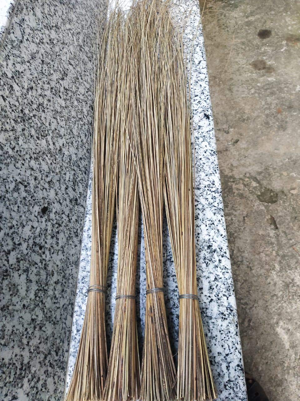 Vaibhav Natural Coconut Broom Sticks for Floor Cleaning | Large Brown Brooms | Eco-Friendly & Durable | Pack of 4 (B0854QL82L) Amazon Price History, Amazon Price Tracker