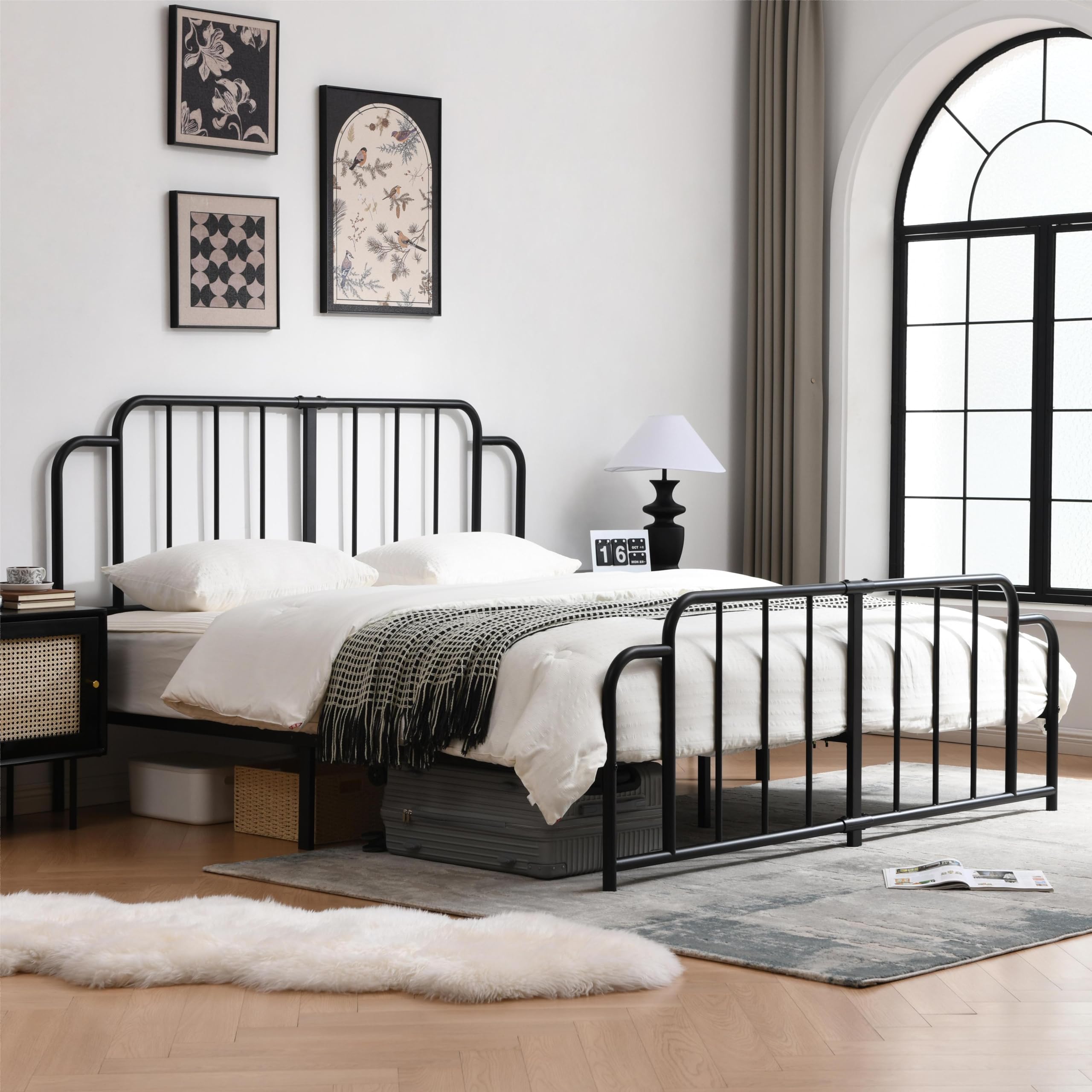 PINJU Metal Platform Bed Frame with Headboard and Footboard, Classic Style, Sturdy Metal Slats, No Box Spring Needed, Easy Installation (Black, King)