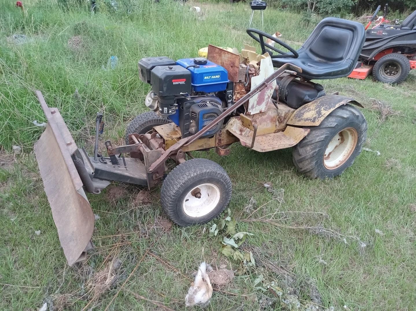  25 mo Finance BILT HARD 7HP Gas Engine Horizontal Shaft 212cc 4 