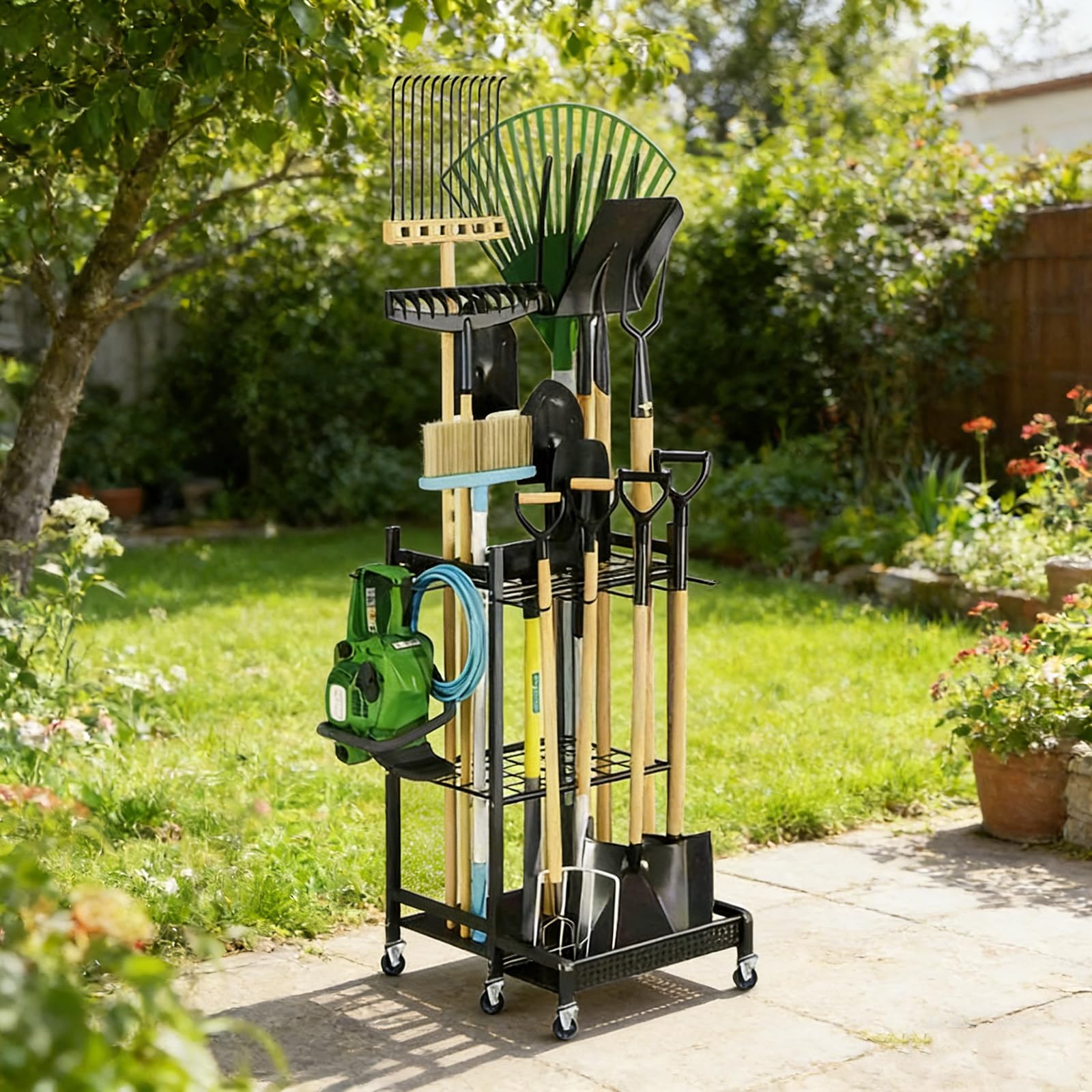 Support mural pour outils de jardinage avec plusieurs sections et rouleaux, parfait pour l'arrangement d'atelier, en acier, compact avec séparateurs et roulettes, idéal pour ranger du