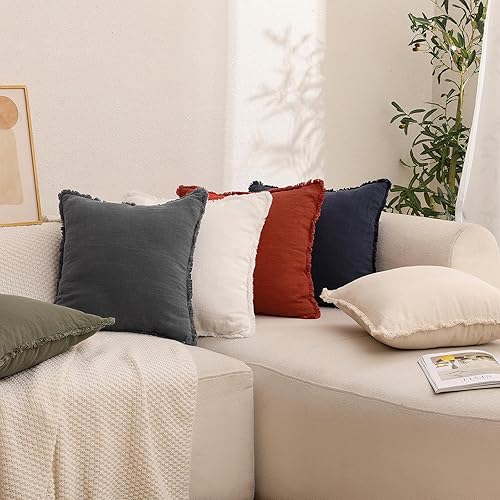Miniatura 6 de Hckot Funda de almohada de lino de Navidad de 20 x 20 pulgadas, funda de almohada roja con borlas y flecos, cojines decorativos rústicos para sofá,