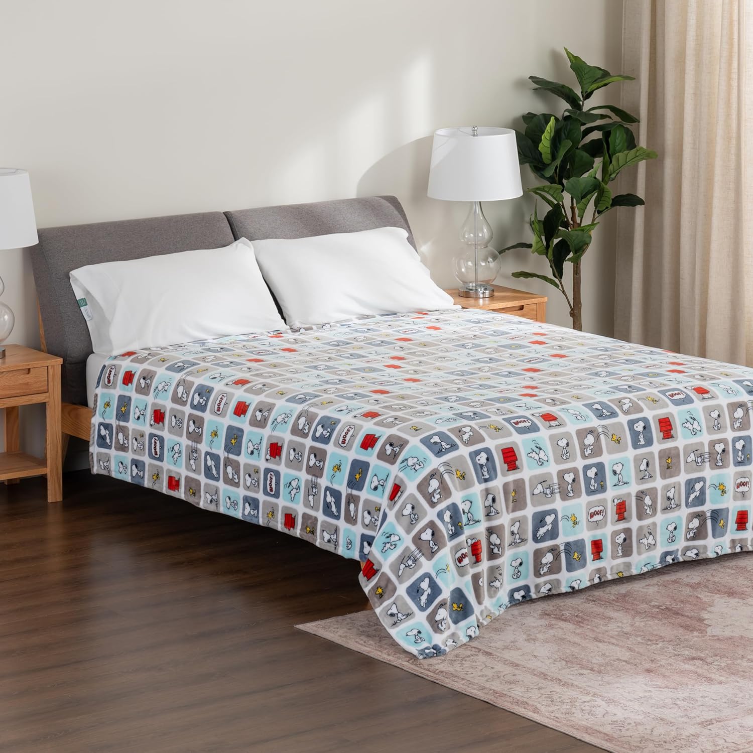 Berkshire Blanket Peanuts® VelvetLoft® Cute Character Snoopy Plush Blanket,Woof Blue,Twin 60 in x 90 in (Official Peanuts® Product) - Image 6