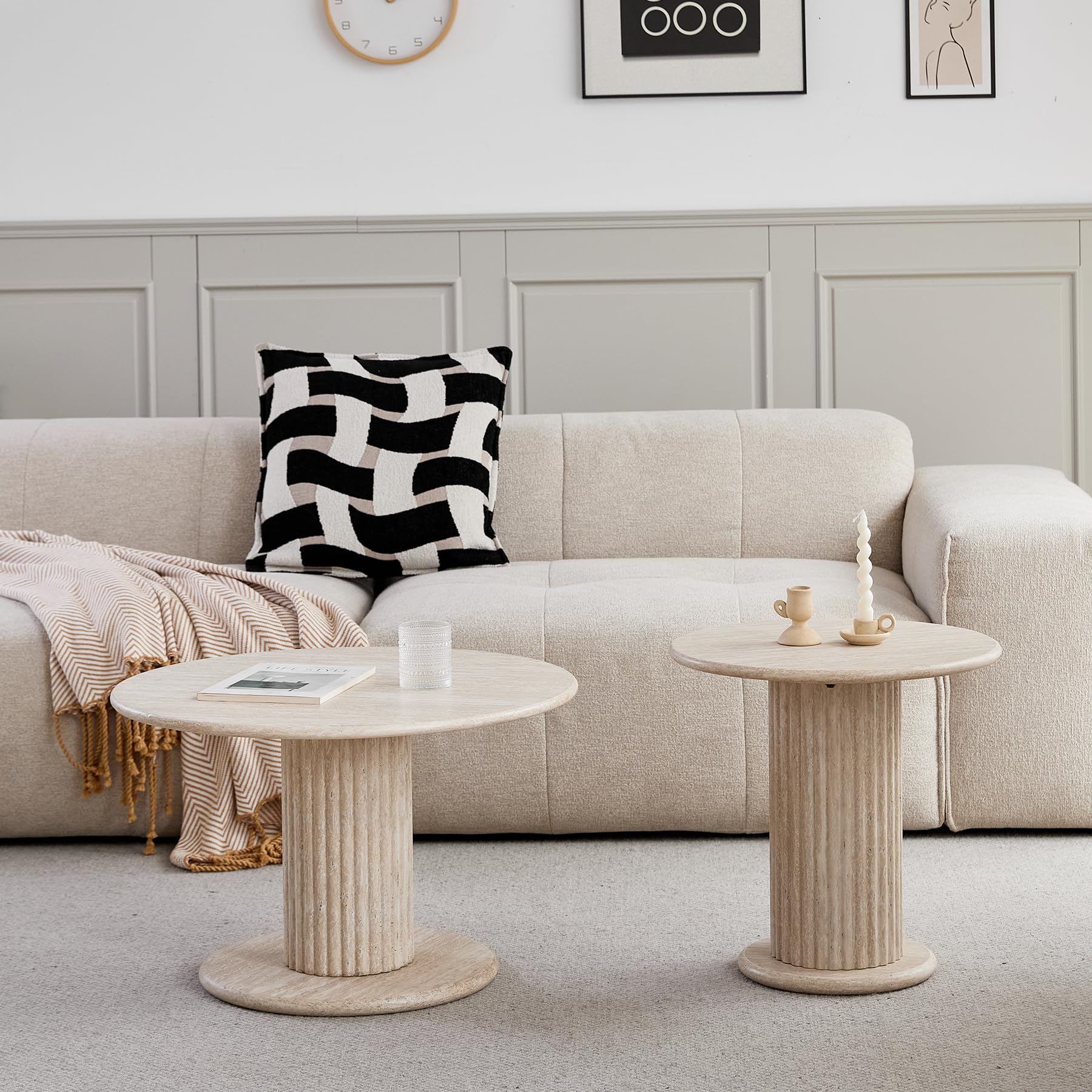 Stücke Beistelltisch 2er Set,Couchtisch rund Set,Couchtisch Moderner, Gelbem Travertin,Kaffeetisch mit römischer Säulenbasis für Wohnzimmer, Balkon, Schlafzimmer