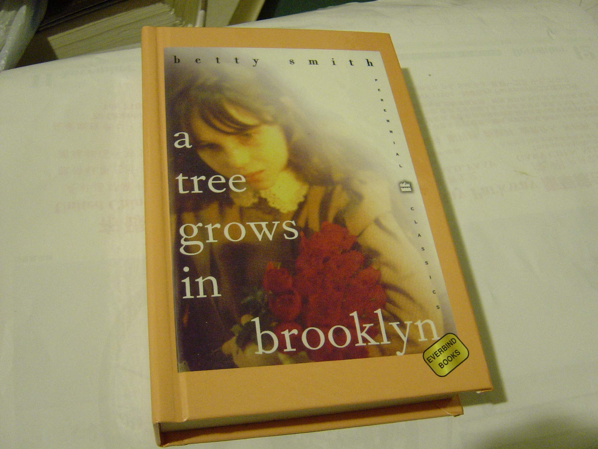 【中古CD】A Tree Grows in Brooklyn／Betty Smith 、CarringtonMacDuffie Betty Smith: Life of the Author of A Tree Grows Brooklyn by