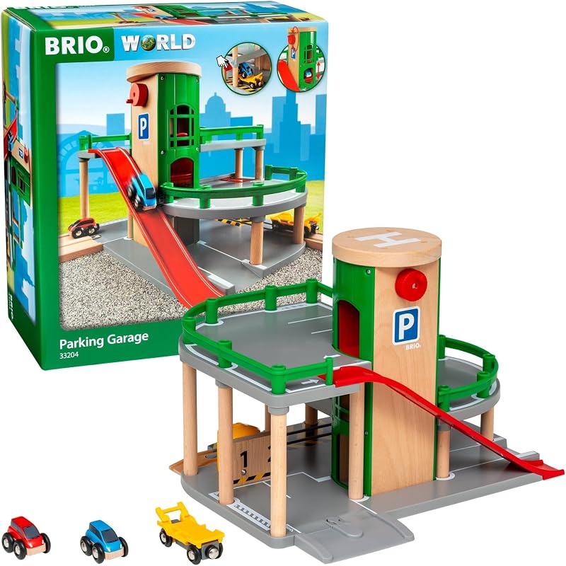 BRIO World Parking Garage - Garaje de juguete de madera de 7 piezas con 2 autos, 1 vagón transportador y vías de rampa de madera - Funciona con todos los juegos de trenes BRIO - Certificado FSC - Despierta creatividad y diversión - Edades de 3 años en adelante