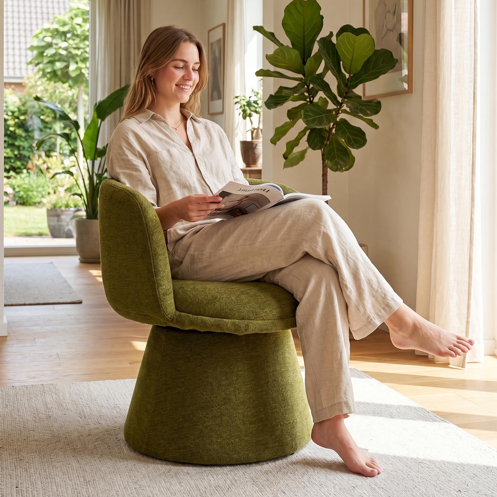 Poltrona Rétro Girevole in Ciniglia per Soggiorno, Verde | Sedia Camera da Letto con Seduta Imbottita, Schienale Curvo, Gambe in Metallo, Ideale per Sala da Pranzo/Casa