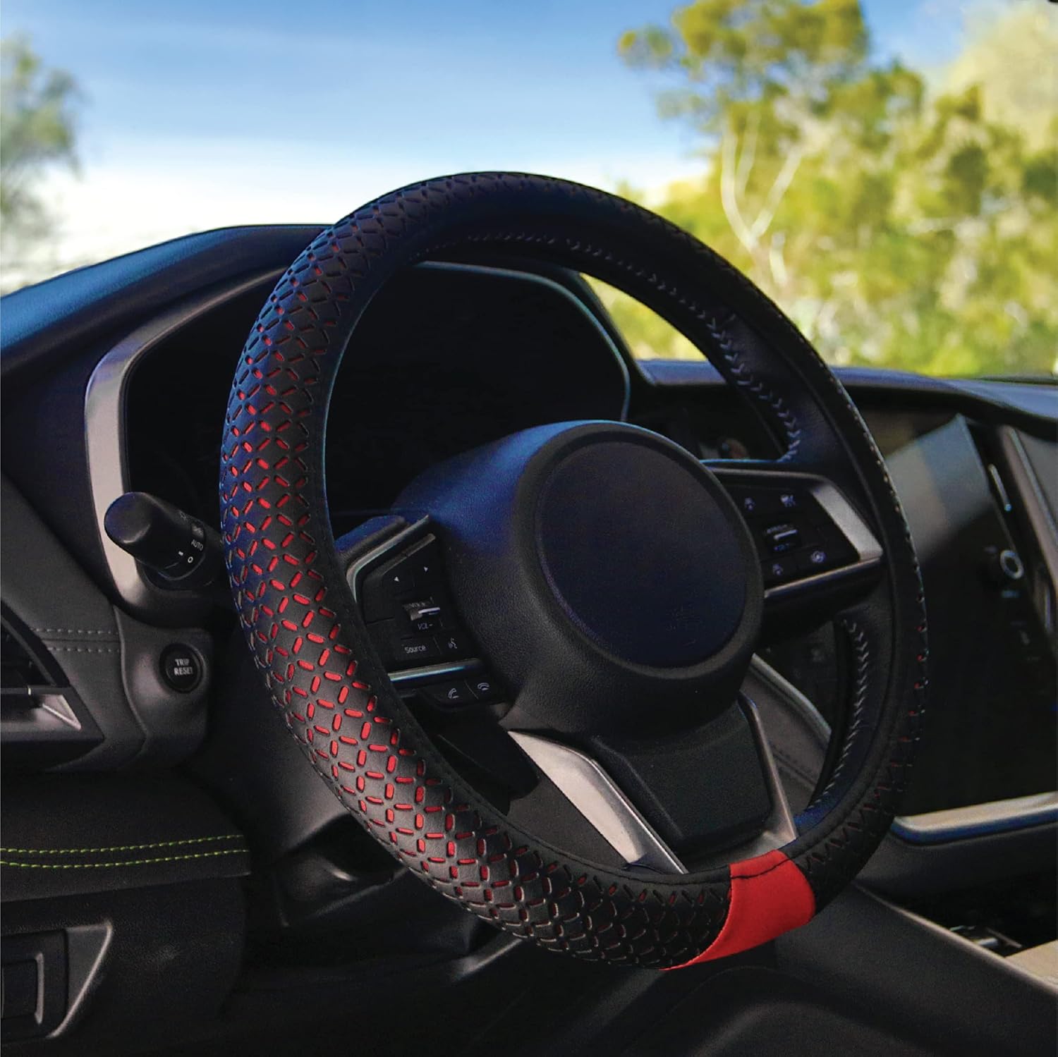 BELL Automotive 22-1-97517-9 Phantom Red Neoprene Universal Steering Wheel Cover, Multicolor, One Size