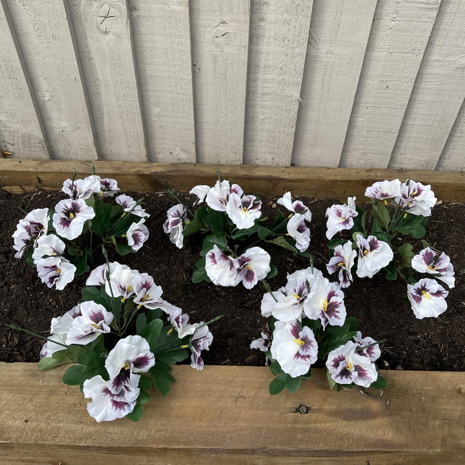 Artificial ​Pansy Flowers - Fake Plants for Outdoor ​or​ Indoor Use - Faux Flower Decorations ​with Fade Resistant Colour - POTS NOT INCLUDED (5 Pack - White)