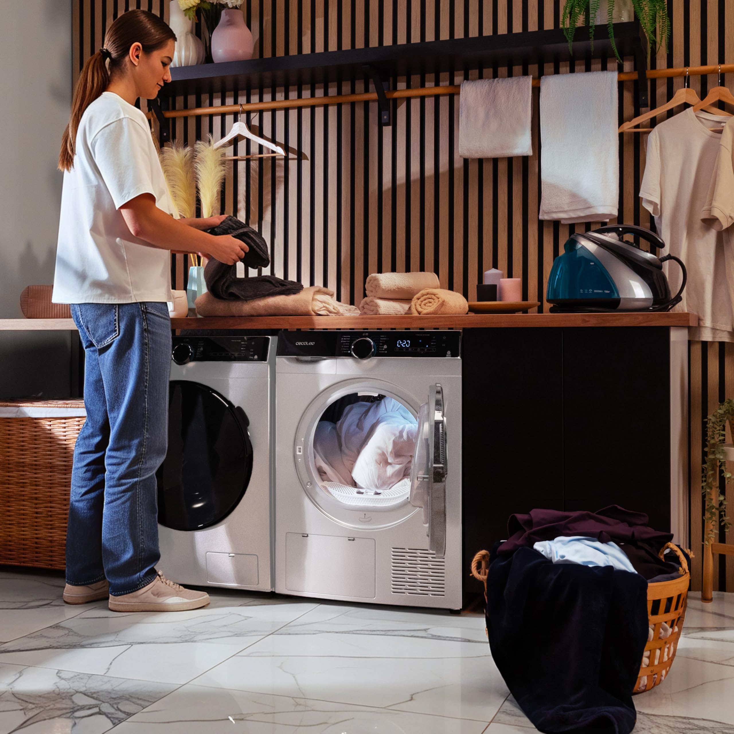 Cecotec Sèche-linge à Pompe à Chaleur 10 kg Bolero Dresscode Dry 10505 Inverter, Classe Équivalente A+++, 14 programmes, Fonctions comme UV Care, Repassage Facile, Certification Woolmark, Blanc