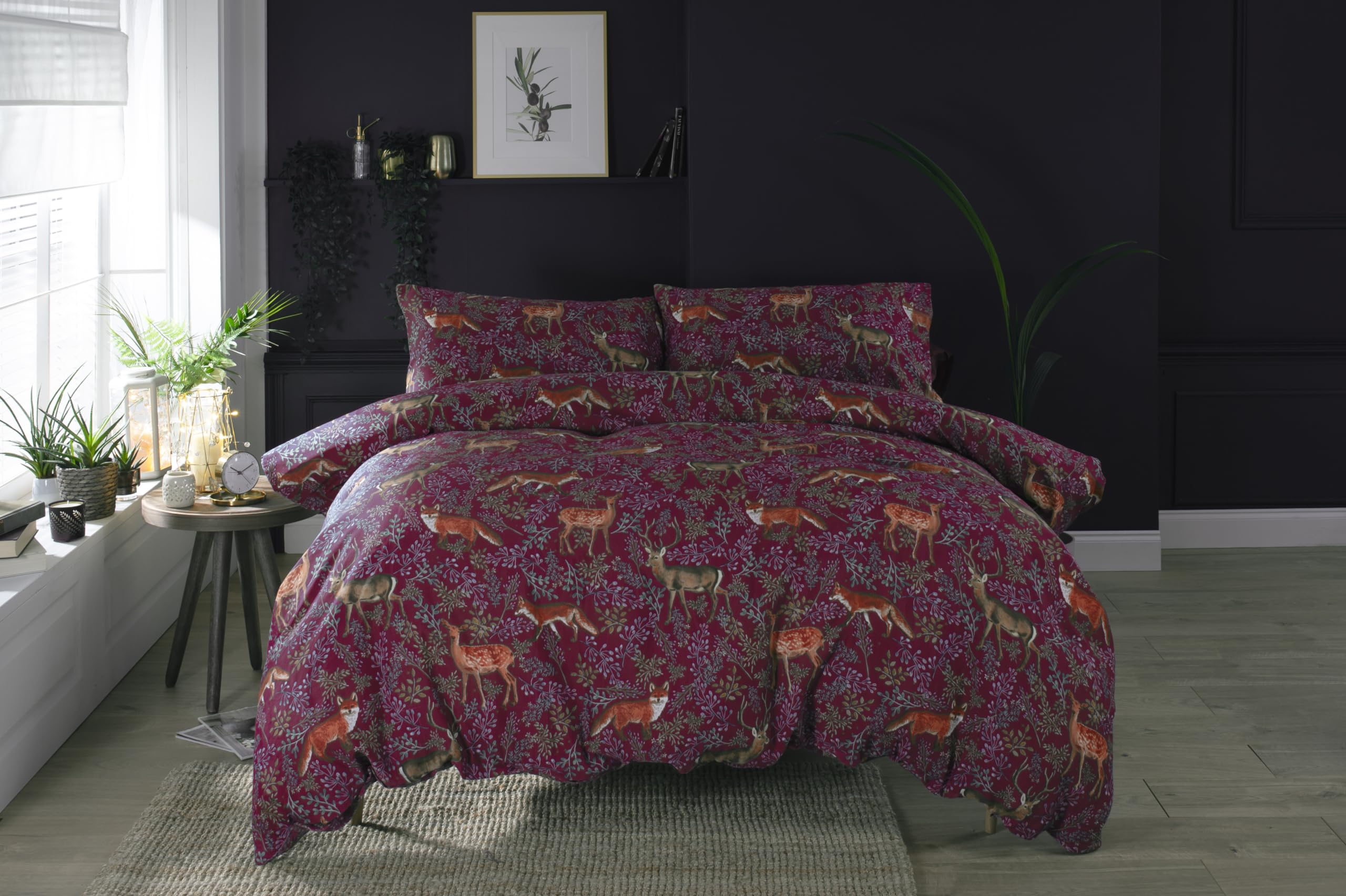 Jansons Direct Linens Fox and Deer Stunning Duvet Cover Set in Mulberry Superking Bed Size Cotton Rich