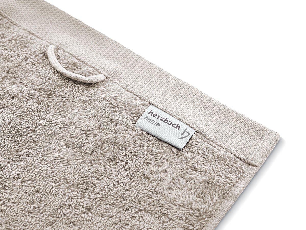 Herzbach Home Badtextilien Bundle Pura Sandgrau 6er Handtuch-Set 2er Badvorleger-Set 50x70 cm 100% Baumwolle