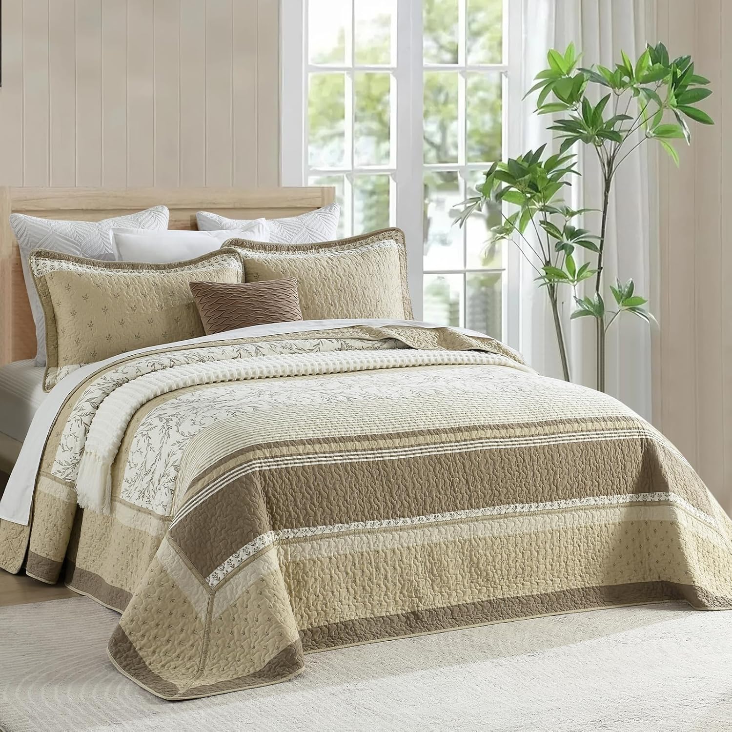 100% Cotton Bedspread Oversized Queen Size - 102"x120" Brown Striped Quilt Set with Botanical Pattern, Reversible Farmhouse Lightweight Comforter, Soft Bedding Set 3pcs, Brown/Beige