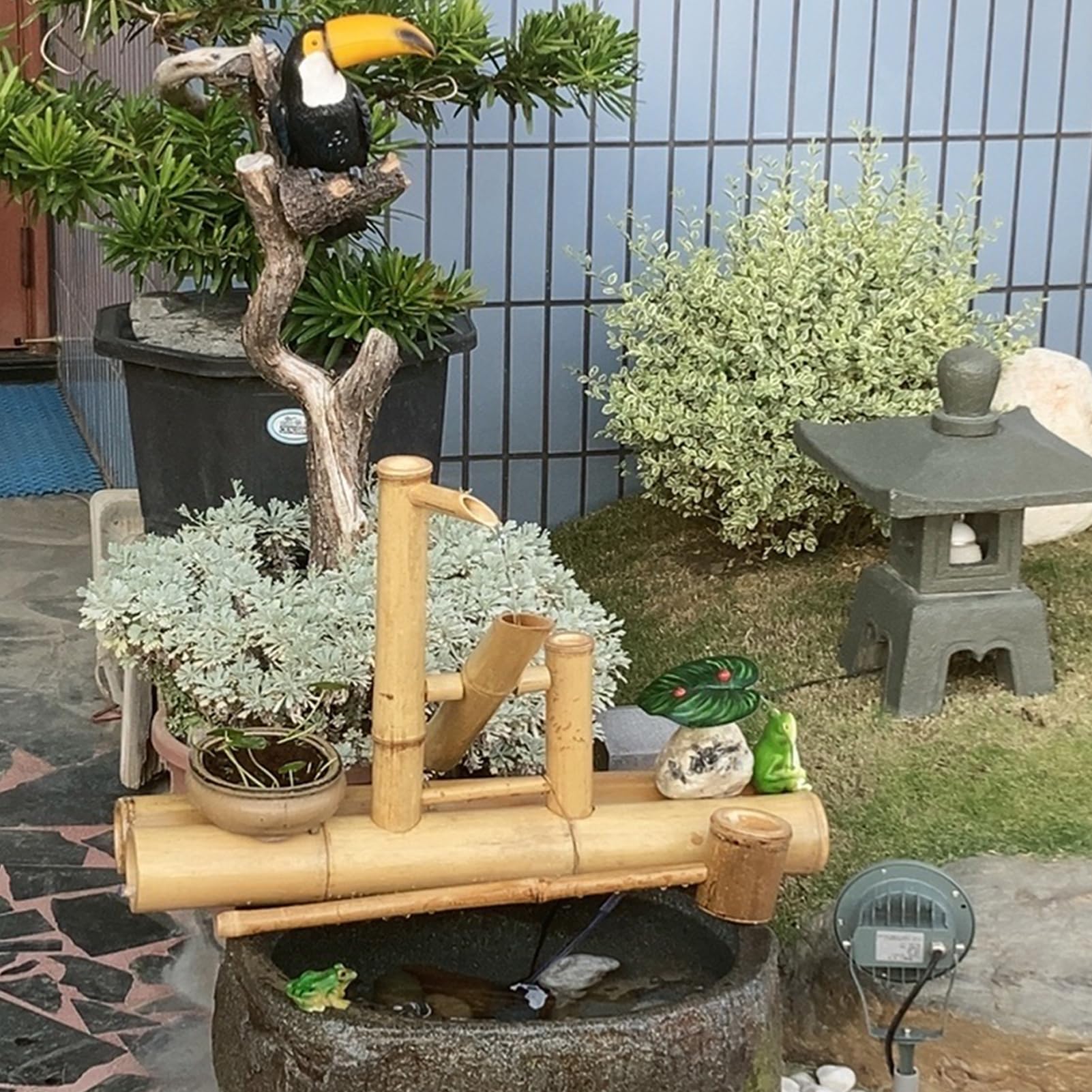 Fuente De Bambú Artesanal con Bomba De Agua, Fuente De Agua De Estilo Japonés For Interiores Y Exteriores, Ideal For El Hogar, El Jardín, La Decoración