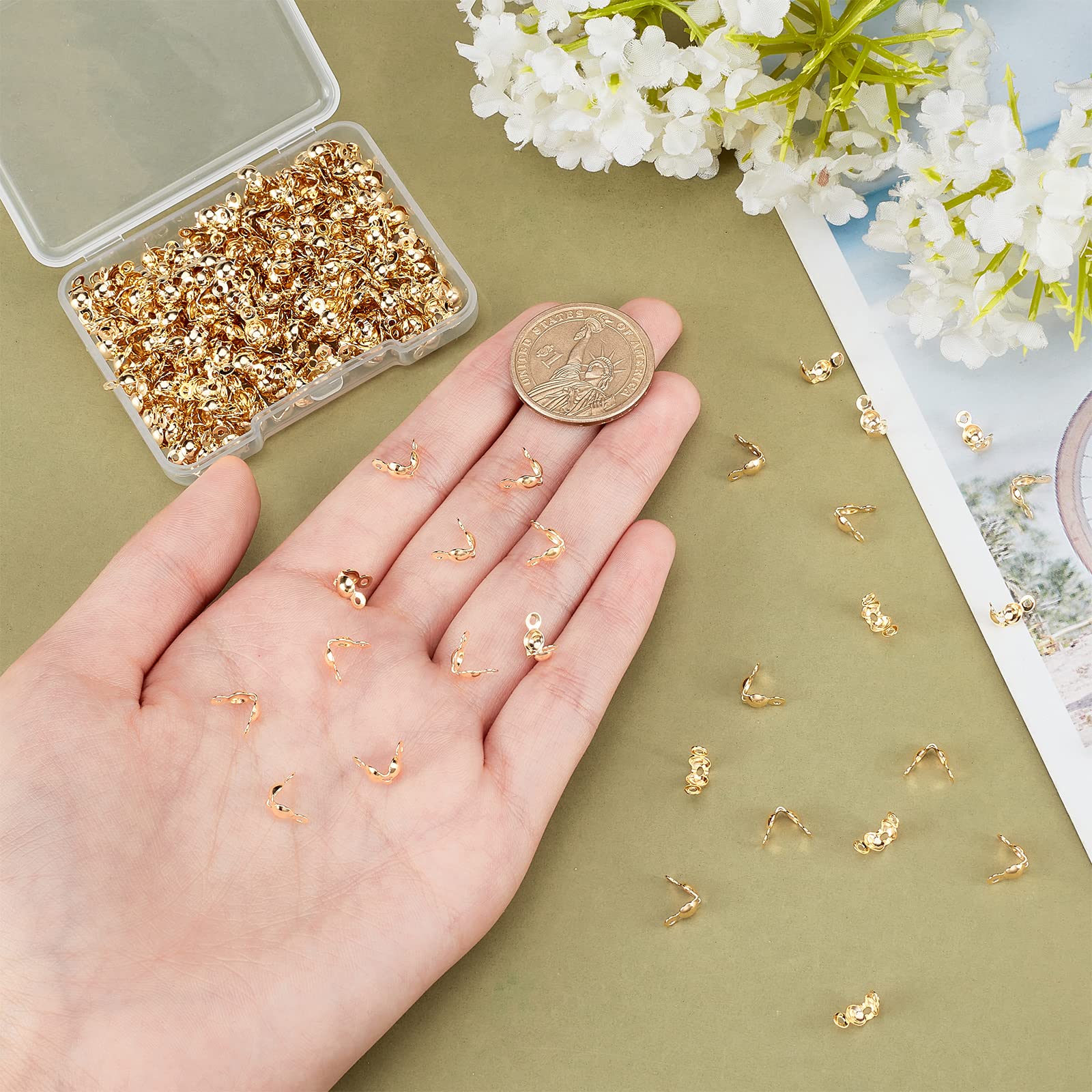 SUPERFINDINGS 40 Calotte A Conchiglia Per Gioielli: Punte In Ottone Platino E Oro, 6x11x7mm, Terminali Per Collane E Bracciali Fai-da-Te