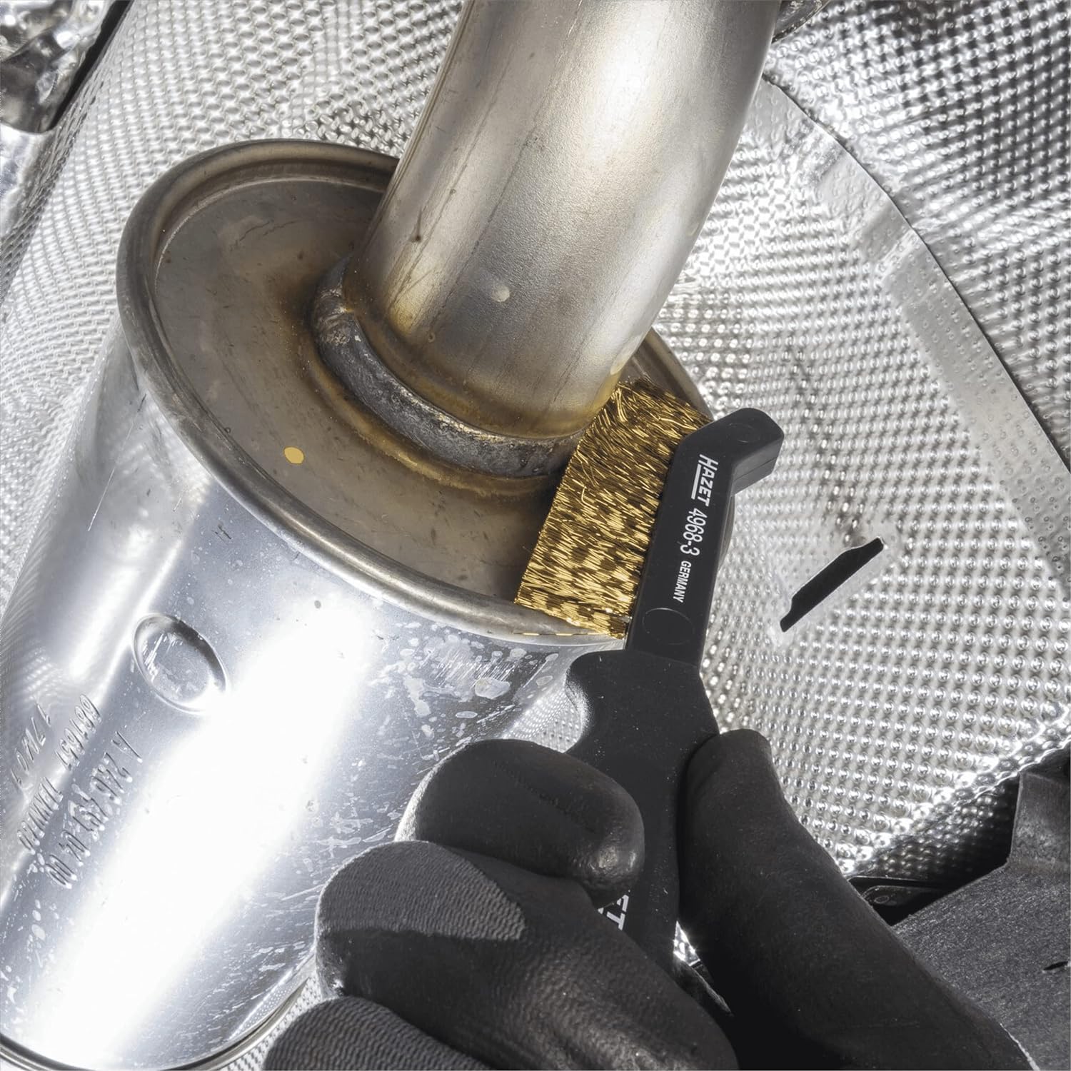 HAZET 4968-3 I wąska konstrukcja, uchwyt z tworzywa sztucznego z otworem do zawieszania I do delikatnego czyszczenia aluminiowych zacisków hamulcowych