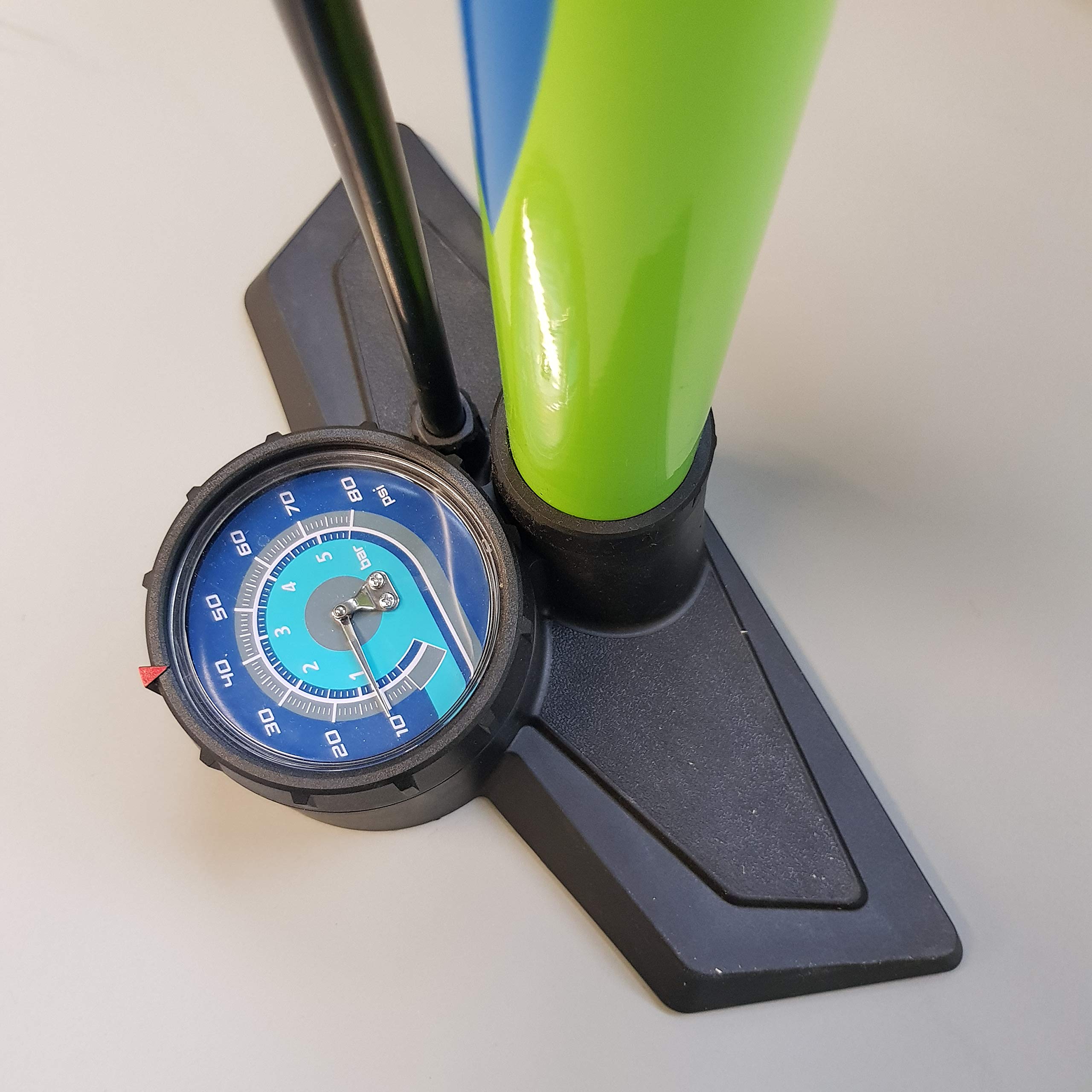 FISCHER Pompka stojąca Volume Plus | specjalnie do rowerów miejskich, trekkingowych i MTB | 5,5 bar | stabilna podstawa | duży manometr