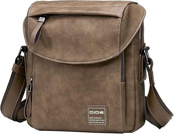 Amazon Co Jp Dide Amazon限定ブランド ショルダーバッグ バッグ メンズ 斜めがけ メッセンジャーバッグ 防水 多機能 カーキ シューズ バッグ