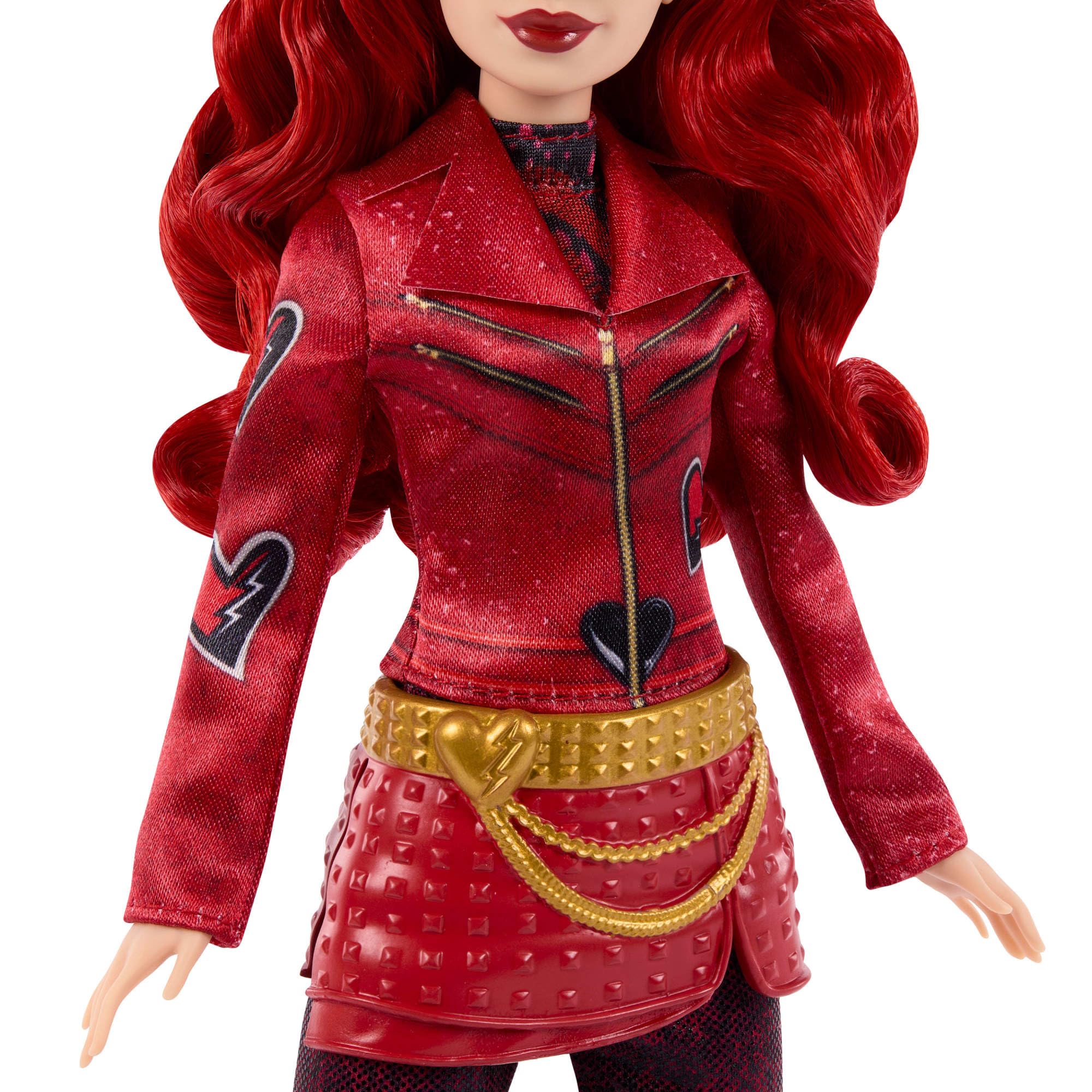 Mattel Disney Descendants: Wicked Wonderland - Red la Ribelle Reale, bambola cantante con abito ispirato al film, premendo sul busto canta "Perfect Princess" in inglese, JMP52 | La bambola canta “Perfect Princess” in inglese e indossa il suo outfit iconi