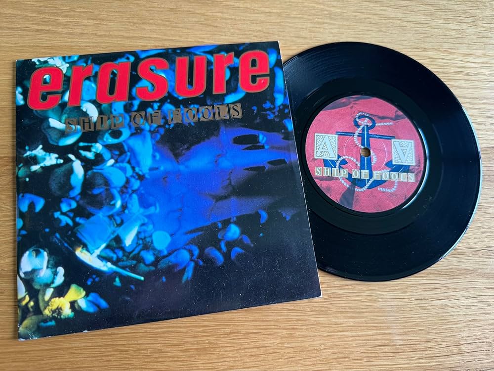 ア・ワールド・オブ・フールズ Amazon.co.jp: Ship Of Fools: ミュージック