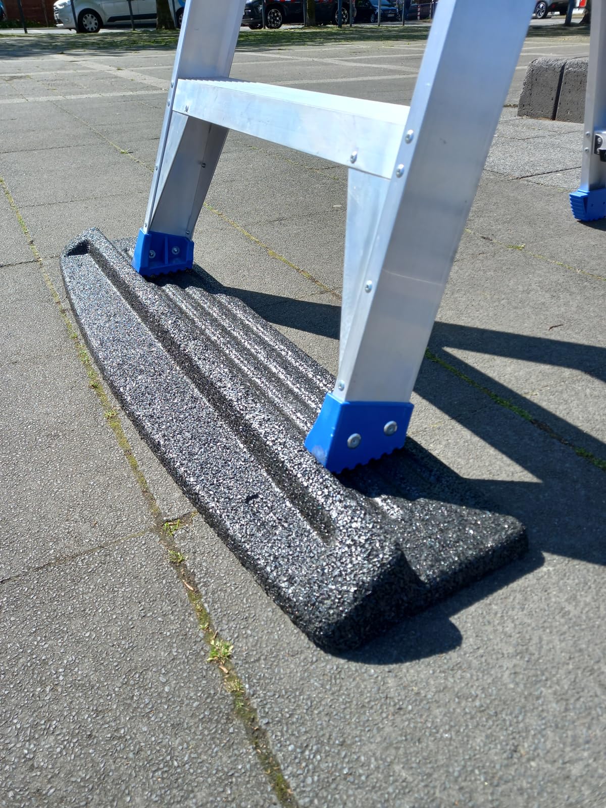 Stabile & Rutschfeste Leitermatte für festen Halt Antirutschmatte Stoppermatte Größe XL 1.270x300mm Leitersicherung Schwarz Standfuß Leiter Stopmatte Matte Bodenschoner Topleiter