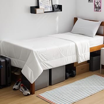 Bedsure Cooling Comforter Twin Size - GentleSoft Moisture Wicking Cooling Blanket for Hot Sleepers, Breathable Lightweight Duvet Insert, Dual-Sided Summer Blanket, White, 68x88 Inches