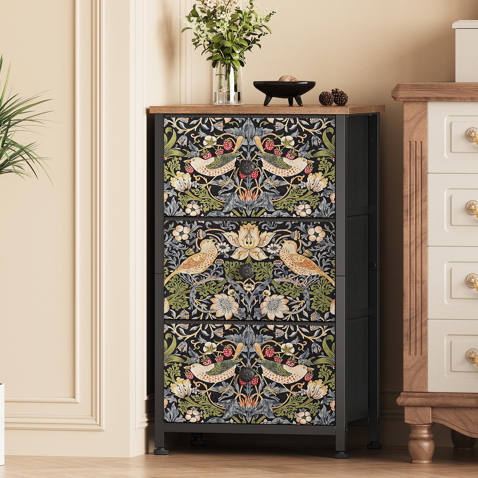 Cómoda con cajones de tela, cómoda de tela con 3 cajones de tela, armario de almacenamiento para dormitorio, sala de estar y pasillo, patrón decorativo de fresas y pájaros, estructura de