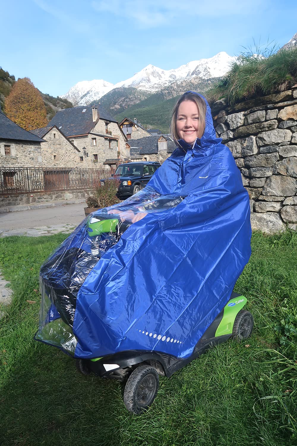 Poncho impermeable para silla de ruedas eléctrica/scooter - chubasquero para silla de ruedas eléctrica - diseño italiano - Talla Eléctrica/Scooter L (Azul Claro)