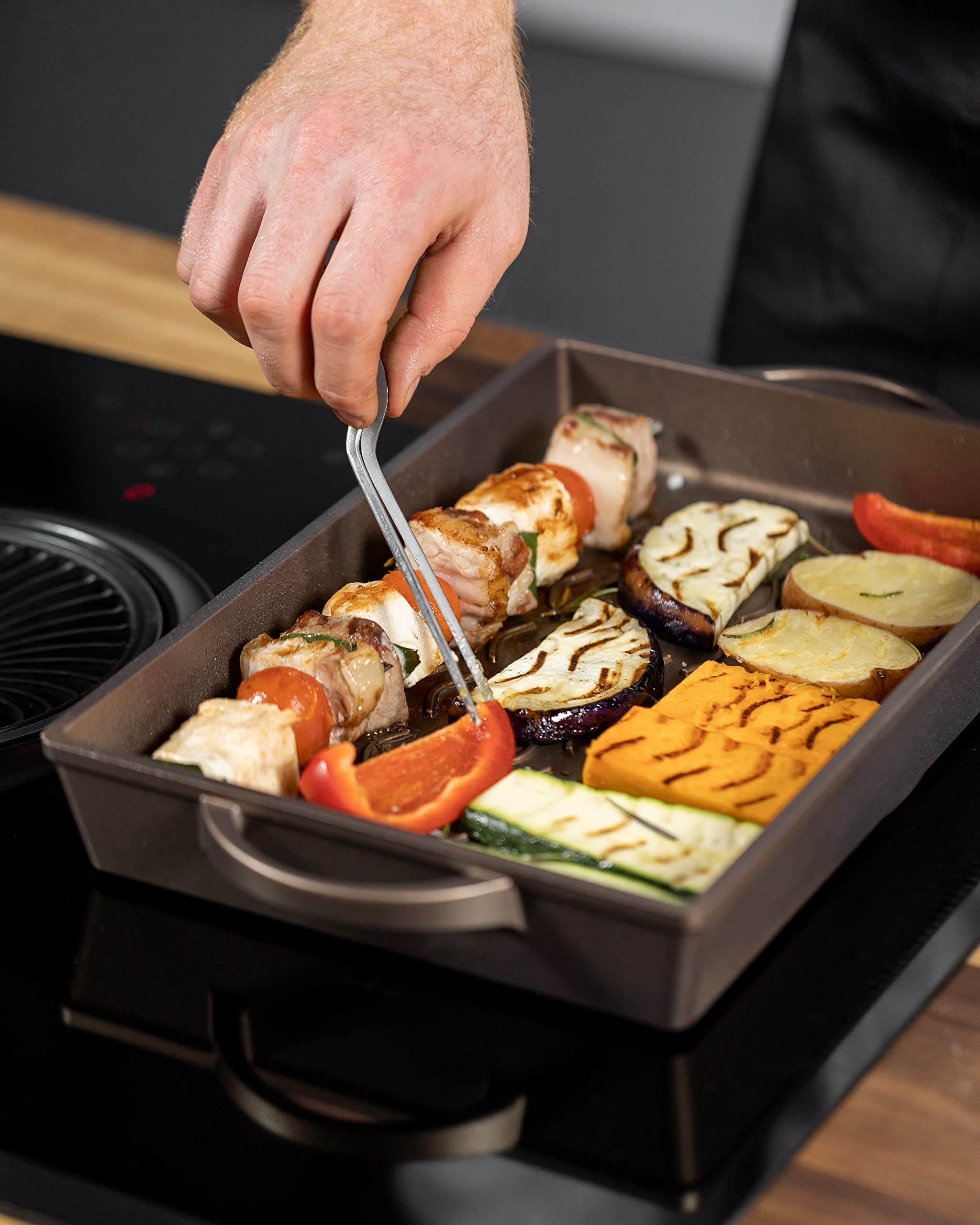 Luchetti K360 grill rettangolare - Utilizzabile anche in forno - Alluminio pressofuso e maniglie integrate (25x35 versione GAS)