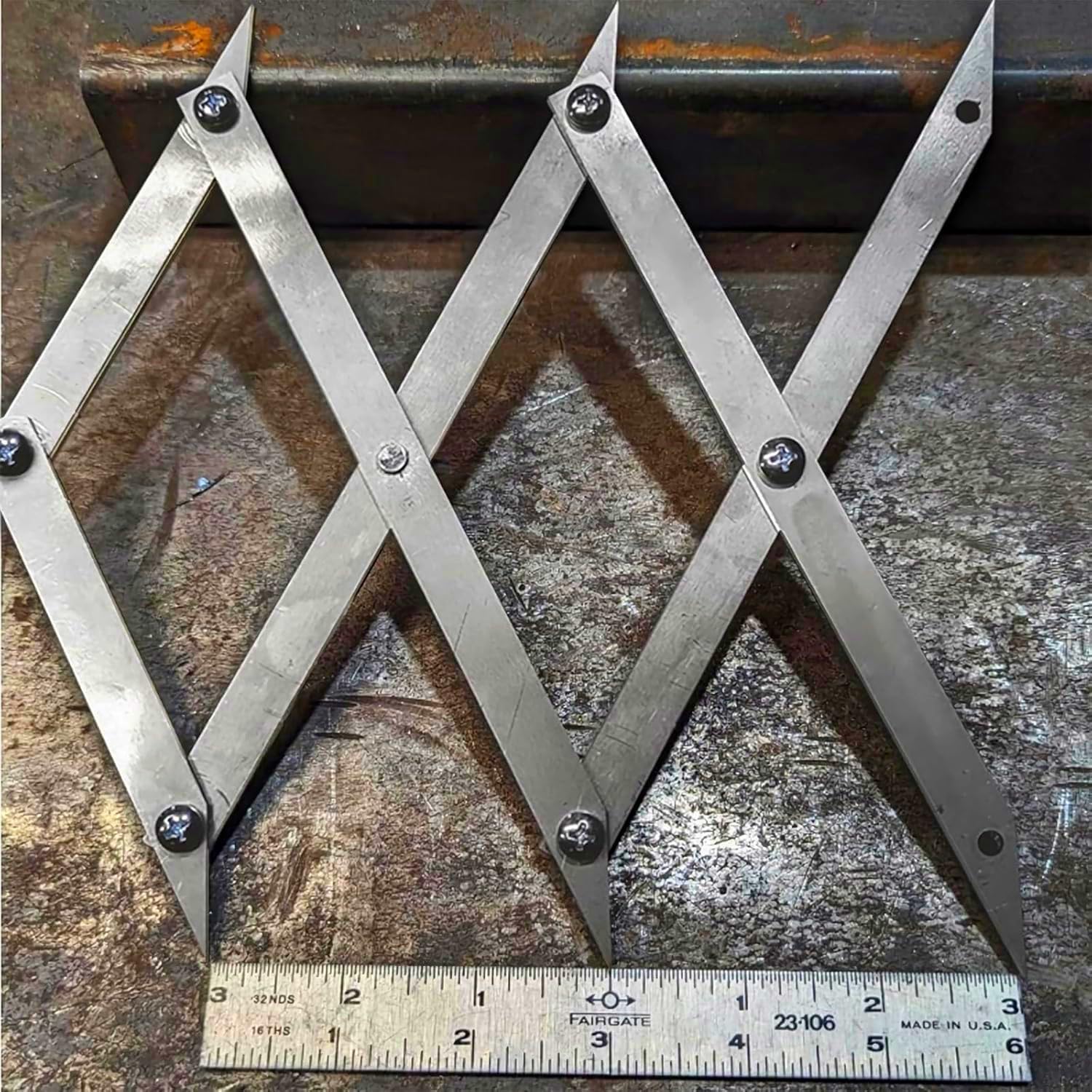 Swanson Speedlite 8.8 in. L x 1 in. H Plastic Speed Square Gray