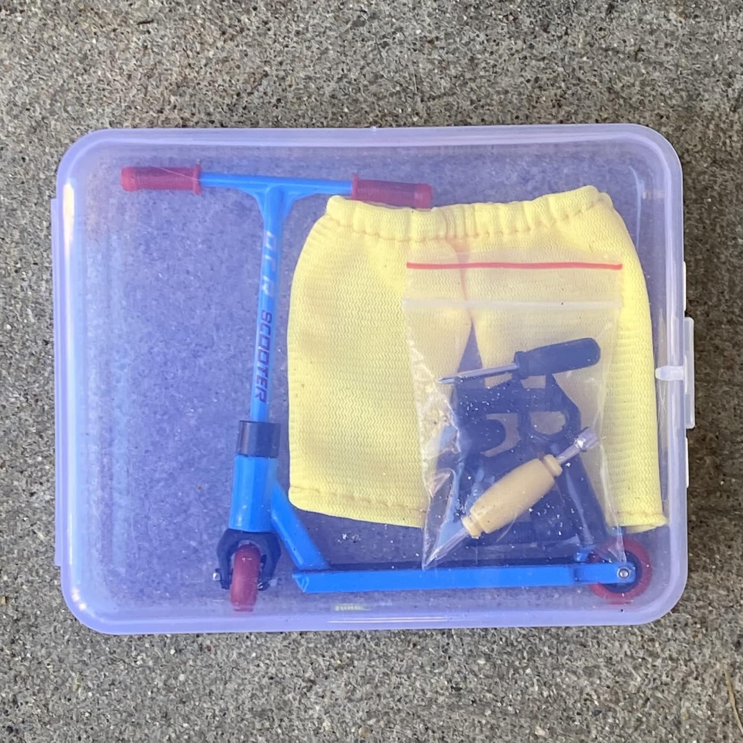 Yllo Professional Finger Scooter Toy Made of Alloy Metal with Changeable bar Grips, Rubberized Wheels, and Two Piece Fork. for use Fingerboard Obstacles, Fingerboard Parks, and competitions.