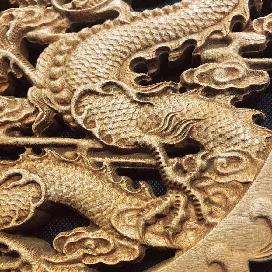 Amazon｜【月下蓮華彫刻堂】 独龍戯珠 26.5cm（龍・竜・雲) 円彫